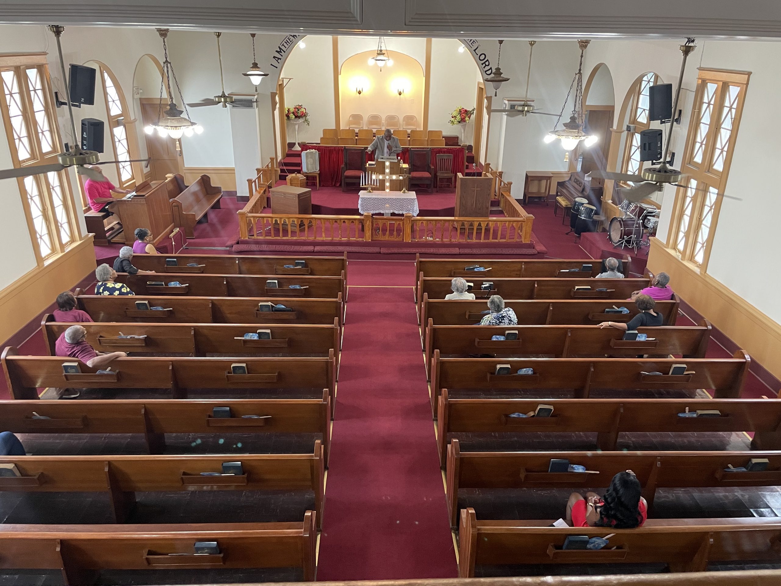 preaching pews